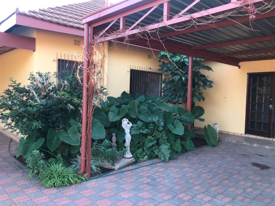 4 Bedroom Property for Sale in Oosterville Northern Cape